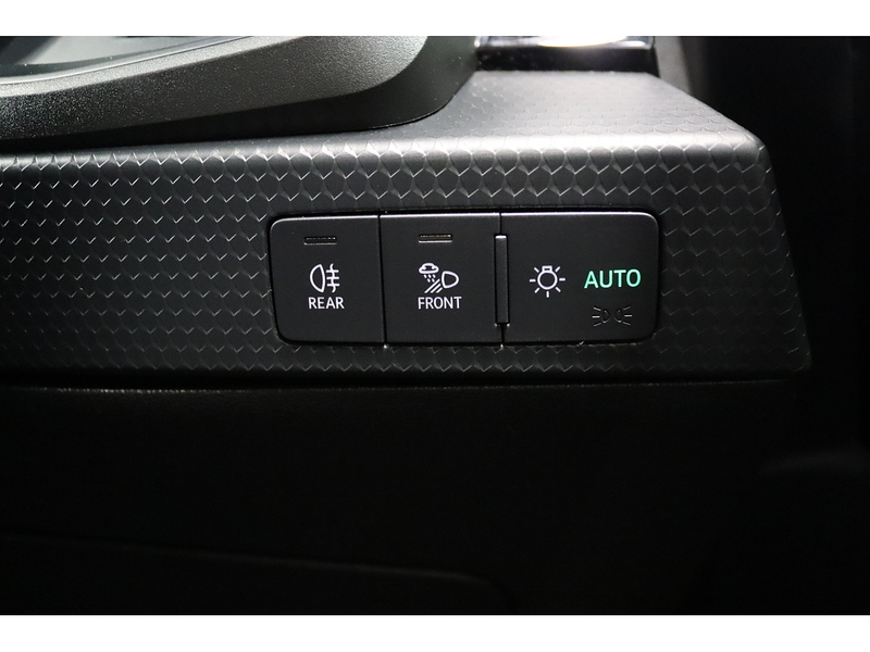 Audi 1.0 TFSI 25 Technik Sportback 5dr Petrol Manual Euro 6 (s/s) (95 ps)