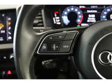 Audi A1 TFSI Technik 