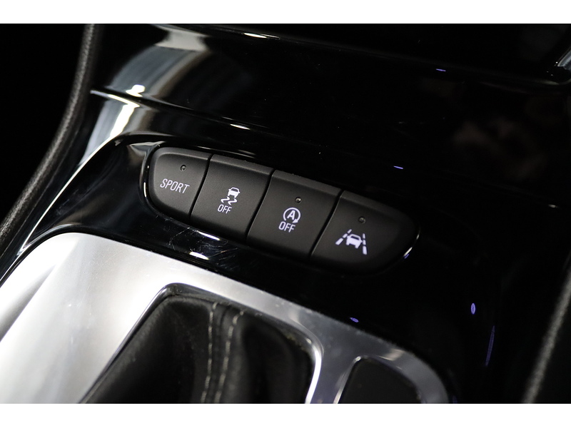 Vauxhall 1.4i Turbo SRi Hatchback 5dr Petrol Auto Euro 6 (s/s) (150 ps)