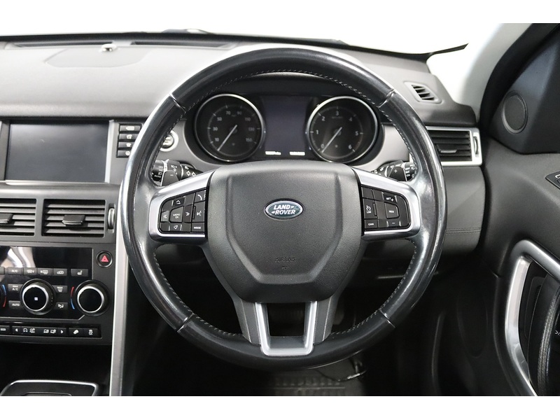 Land Rover 2.0 TD4 HSE Black SUV 5dr Diesel Auto 4WD Euro 6 (s/s) (180 ps)