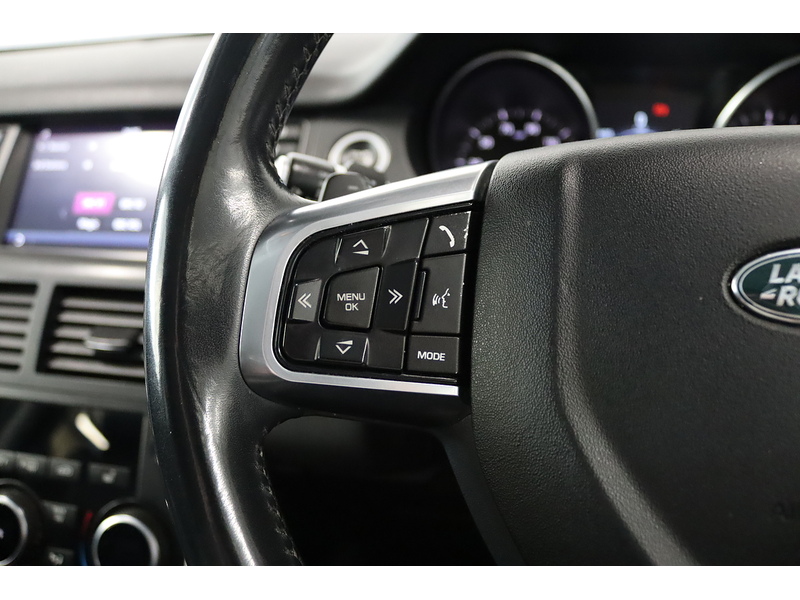 Land Rover 2.0 TD4 HSE Black SUV 5dr Diesel Auto 4WD Euro 6 (s/s) (180 ps)