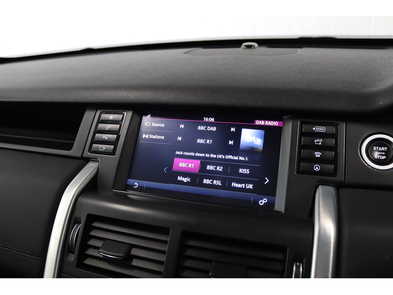 Land Rover 2.0 TD4 HSE Black SUV 5dr Diesel Auto 4WD Euro 6 (s/s) (180 ps)