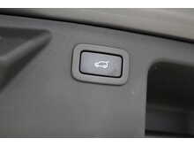 Land Rover Discovery Sport TD4 HSE Black 