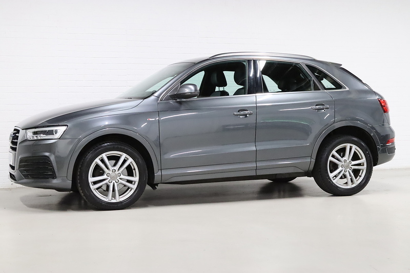 Audi Q3 TDI S line - U2386