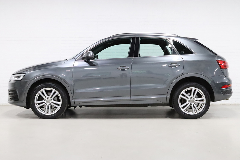 Audi Q3 TDI S line - U2386