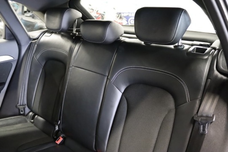 Audi Q3 TDI S line - U2386