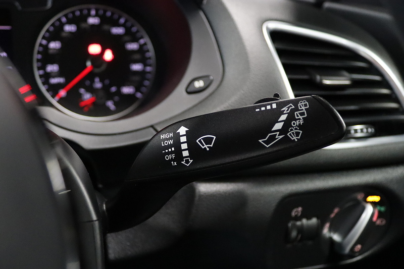 Audi Q3 TDI S line - U2386