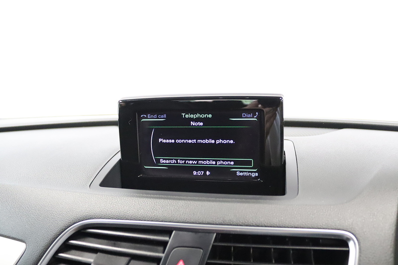 Audi Q3 TDI S line - U2386