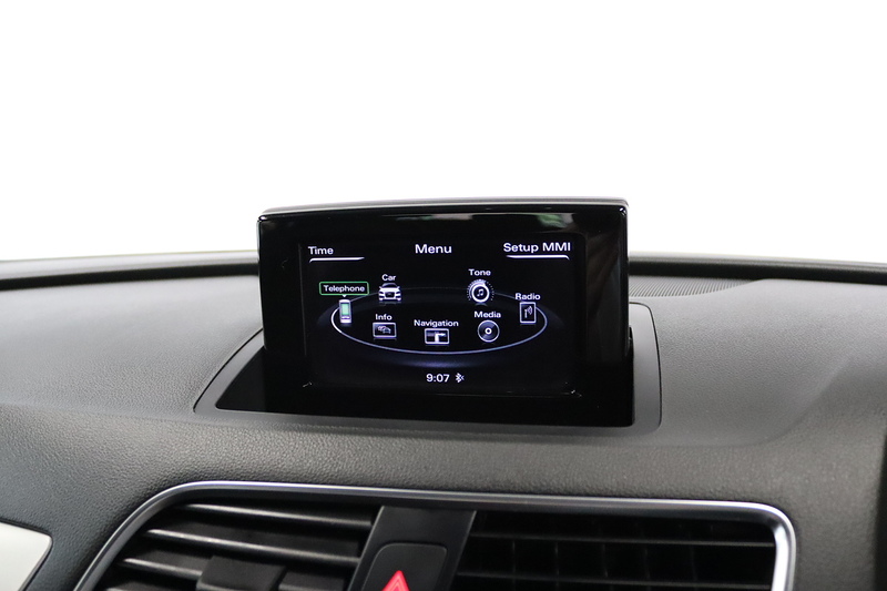 Audi Q3 TDI S line - U2386