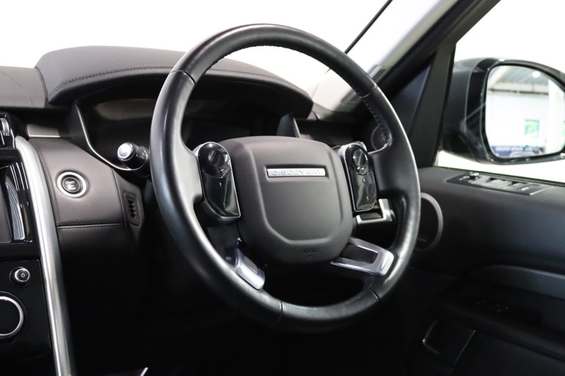 Land Rover Discovery SD4 HSE Luxury - U2397