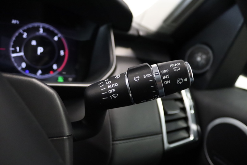 Land Rover Discovery SD4 HSE Luxury - U2397