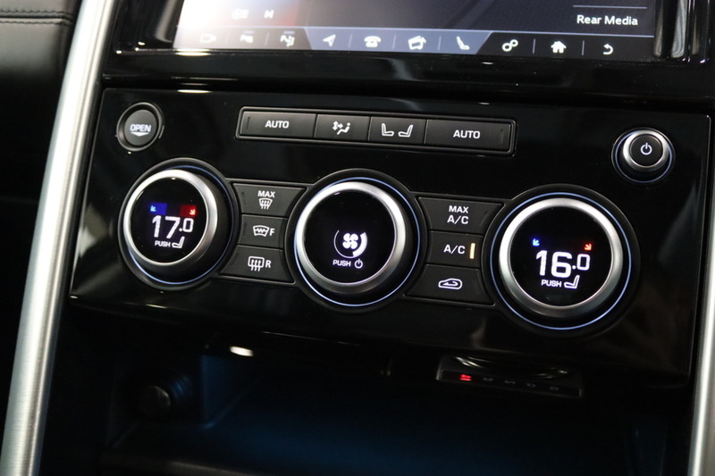 Land Rover Discovery SD4 HSE Luxury - U2397