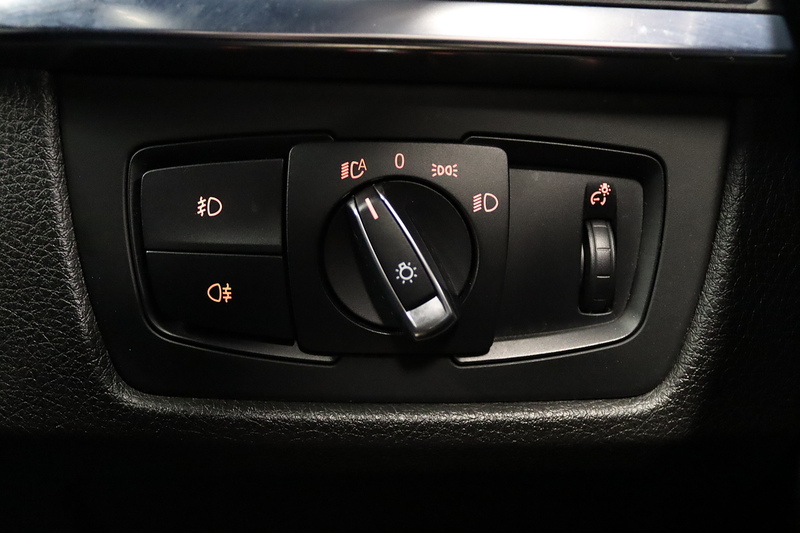 BMW 3 Series 320d M Sport - U2410