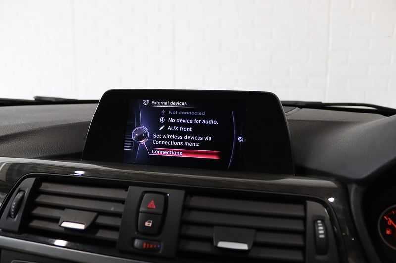 BMW 3 Series 320d M Sport - U2410