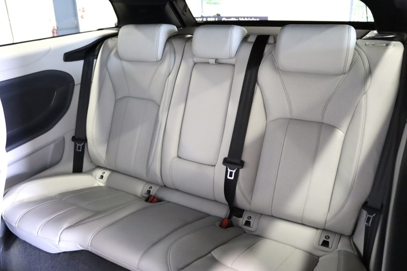 Land Rover Range Rover Evoque TD4 Autobiography - U2428