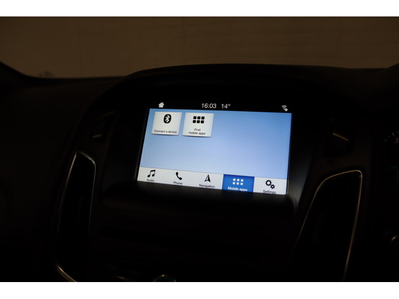 Ford 1.0T EcoBoost ST-Line Hatchback 5dr Petrol Manual Euro 6 (s/s) (140 ps)