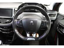 Peugeot 2008 PureTech GT Line 