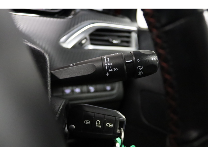 Peugeot 1.2 PureTech GPF GT Line SUV 5dr Petrol Manual Euro 6 (s/s) (110 ps)