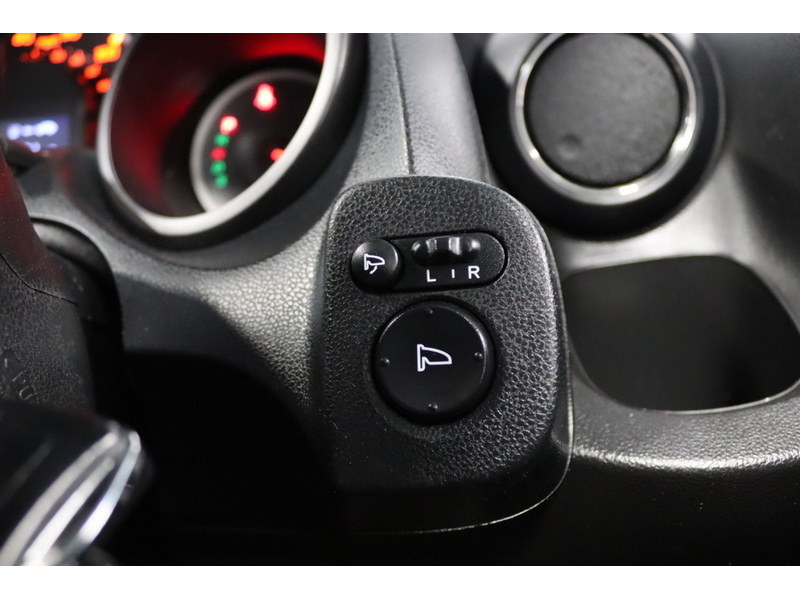 Honda 1.4 i-VTEC ES Plus Hatchback 5dr Petrol CVT Euro 5 (99 ps)