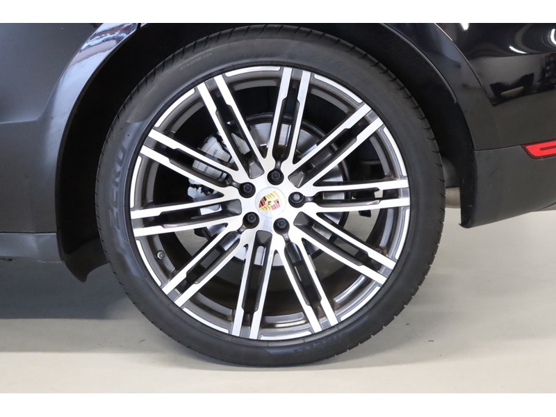 Porsche 3.0 TD V6 S SUV 5dr Diesel PDK 4WD Euro 6 (s/s) (258 ps)