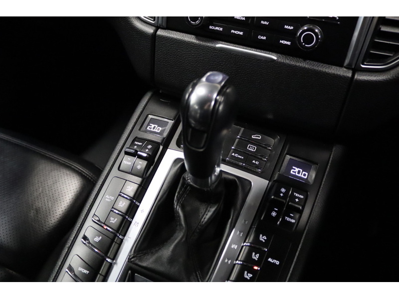 Porsche 3.0 TD V6 S SUV 5dr Diesel PDK 4WD Euro 6 (s/s) (258 ps)