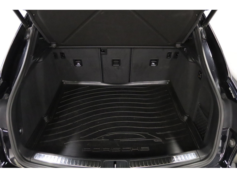 Porsche 3.0 TD V6 S SUV 5dr Diesel PDK 4WD Euro 6 (s/s) (258 ps)