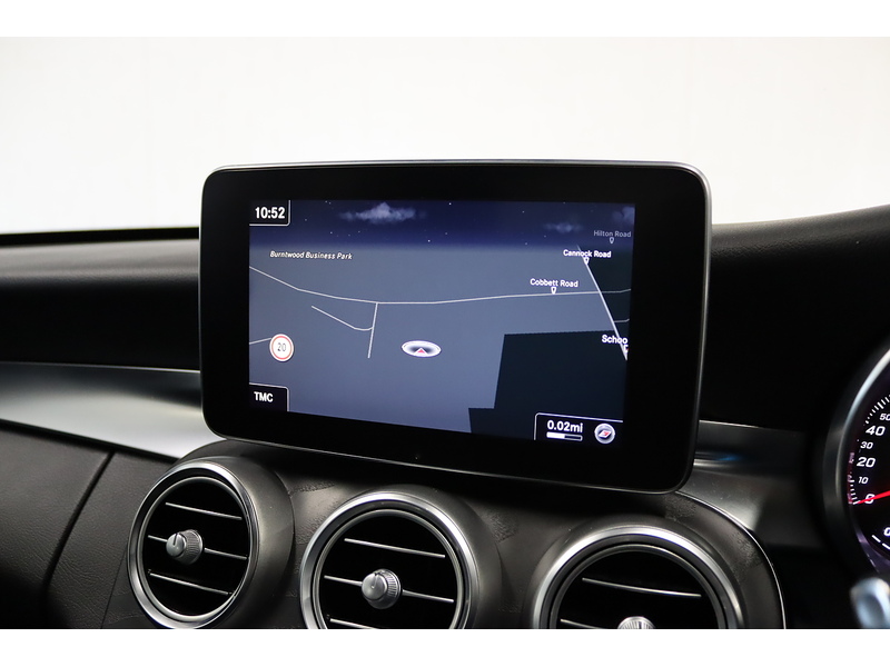 Mercedes-Benz 2.1 C250d AMG Line (Premium Plus) Saloon 4dr Diesel 7G-Tronic+ Euro 6 (s/s) (204 ps)