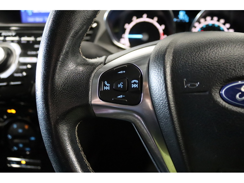 Ford 1.0T EcoBoost Titanium Hatchback 5dr Petrol Manual Euro 6 (s/s) (125 ps)