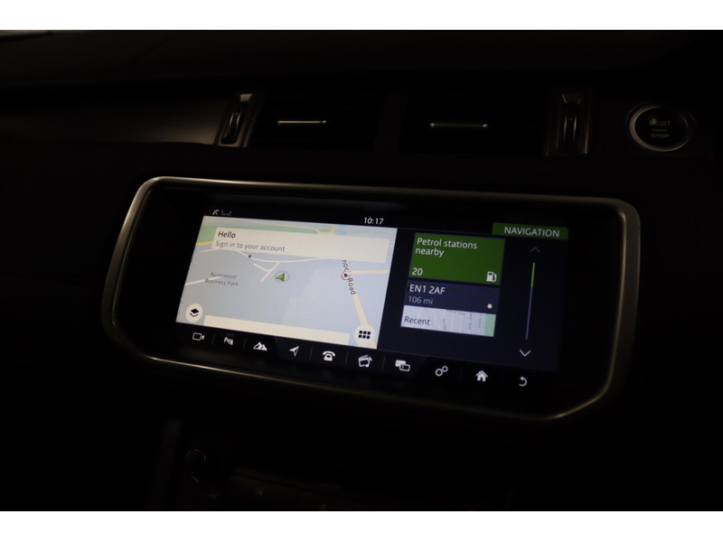 Land Rover 2.0 TD4 HSE Dynamic SUV 5dr Diesel Auto 4WD Euro 6 (s/s) (180 ps)