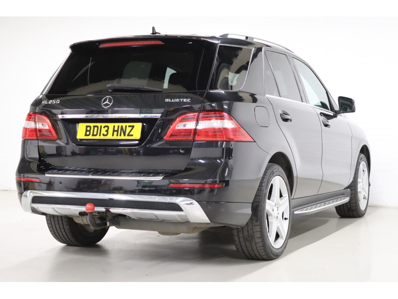 Mercedes-Benz 2.1 ML250 BlueTEC AMG Sport SUV 5dr Diesel G-Tronic 4WD Euro 6 (s/s) (204 ps)