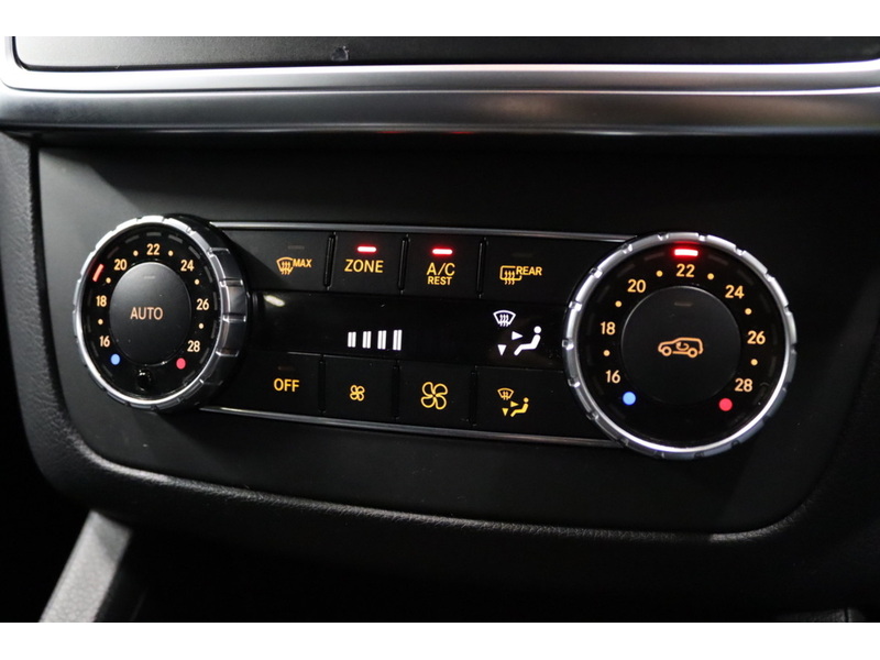 Mercedes-Benz 2.1 ML250 BlueTEC AMG Sport SUV 5dr Diesel G-Tronic 4WD Euro 6 (s/s) (204 ps)