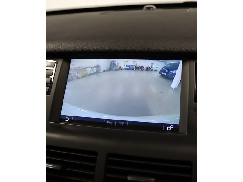 Land Rover 2.0 eD4 HSE SUV 5dr Diesel Manual Euro 6 (s/s) (5 Seat) (150 ps)