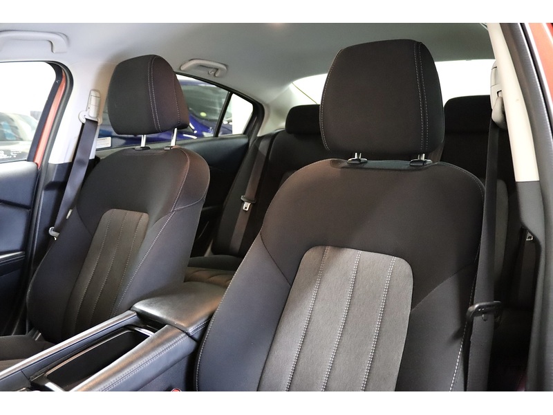 Mazda 2.2 SKYACTIV-D SE-L Nav+ Saloon 4dr Diesel Manual Euro 6 (s/s) (150 ps)