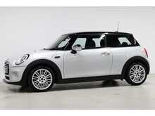 MINI Hatch Cooper 
