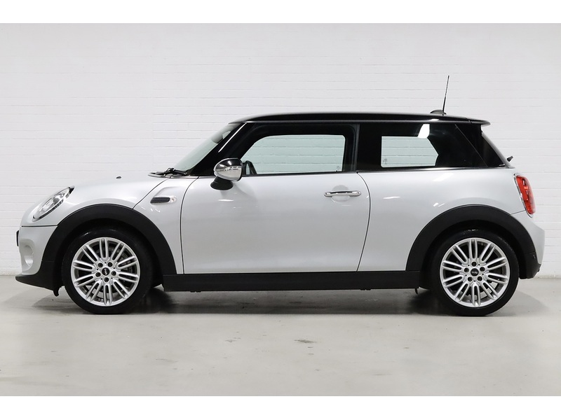 MINI 1.5 Cooper Hatchback 3dr Petrol Manual Euro 6 (s/s) (136 ps)