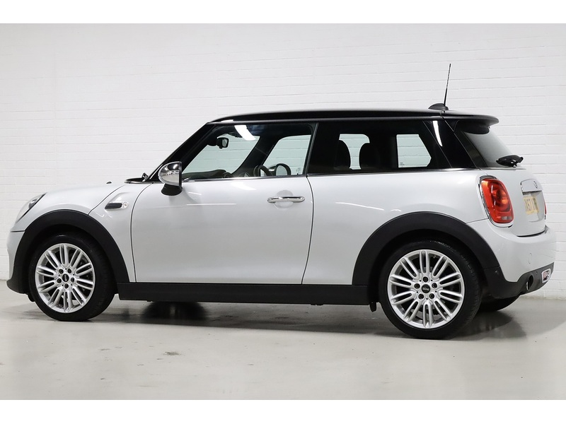 MINI 1.5 Cooper Hatchback 3dr Petrol Manual Euro 6 (s/s) (136 ps)