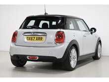 MINI Hatch Cooper 