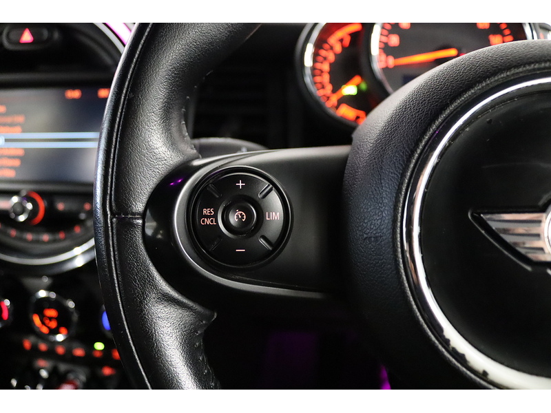 MINI 1.5 Cooper Hatchback 3dr Petrol Manual Euro 6 (s/s) (136 ps)