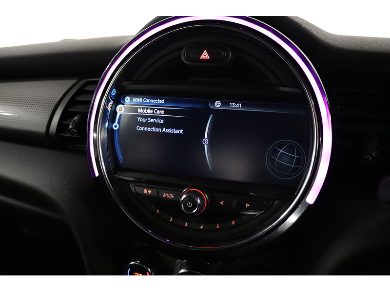 MINI 1.5 Cooper Hatchback 3dr Petrol Manual Euro 6 (s/s) (136 ps)