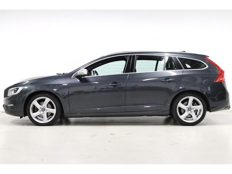 Volvo 1.6 D2 R-Design Lux Estate 5dr Diesel Manual Euro 5 (s/s) (115 ps)
