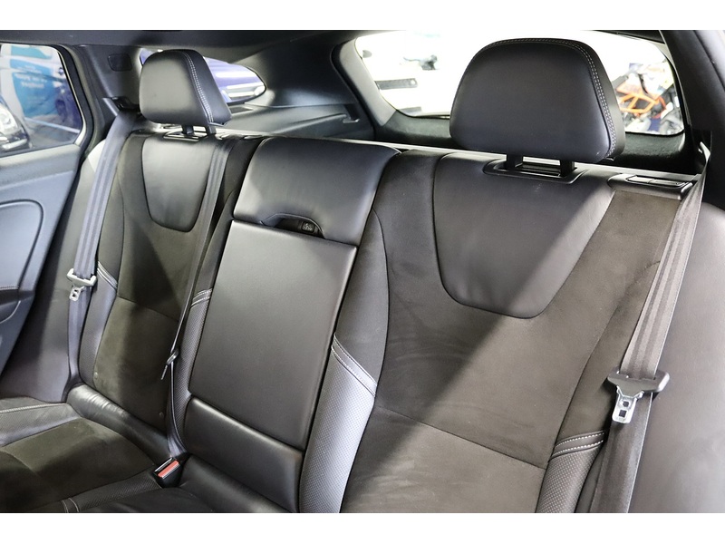 Volvo 1.6 D2 R-Design Lux Estate 5dr Diesel Manual Euro 5 (s/s) (115 ps)