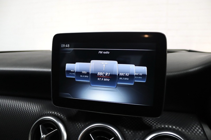 Mercedes-Benz A Class A180d Sport - U2509