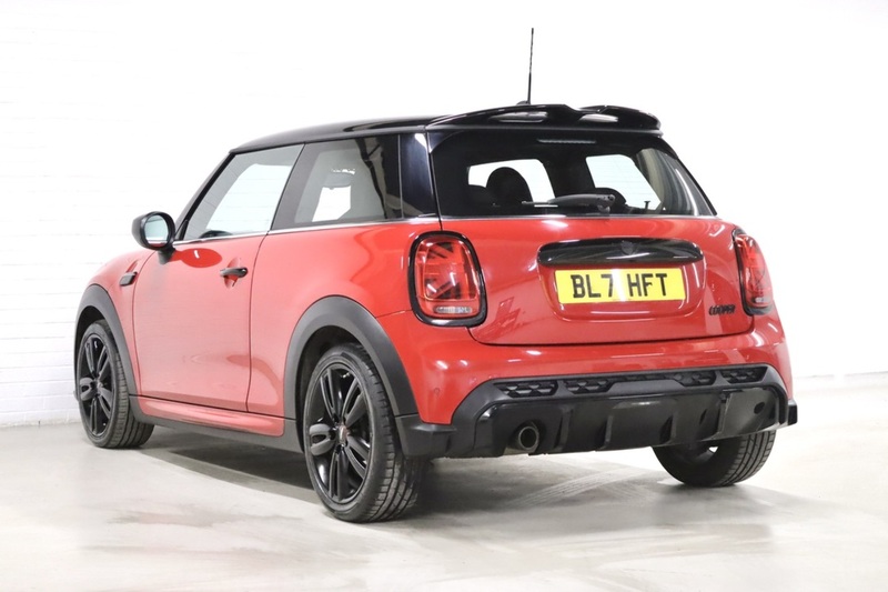 MINI Hatch Cooper Sport - U2510