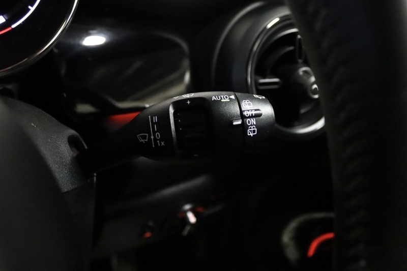 MINI Hatch Cooper Sport - U2510