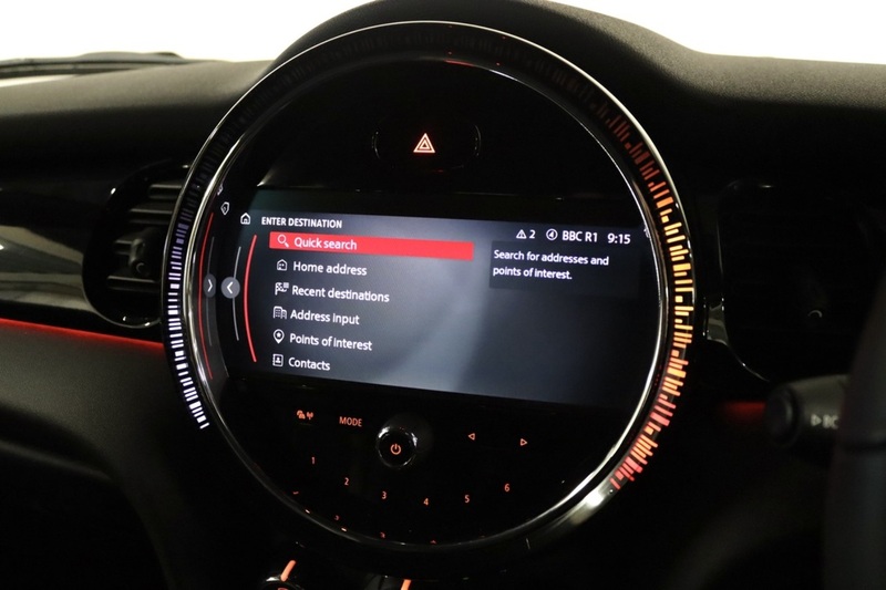 MINI Hatch Cooper Sport - U2510