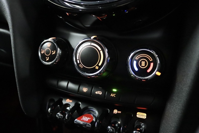 MINI Hatch Cooper Sport - U2510