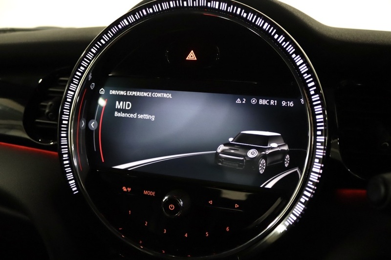 MINI Hatch Cooper Sport - U2510