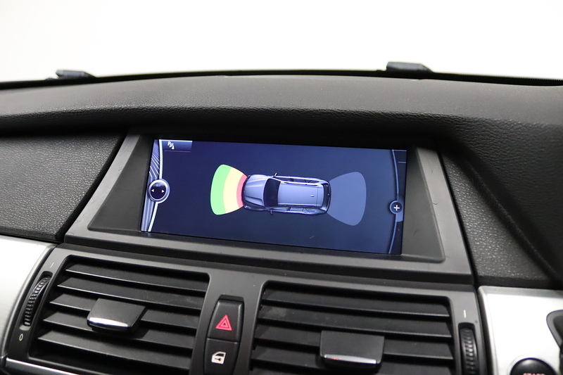 BMW 3.0 30d M Sport SUV 5dr Diesel Steptronic xDrive Euro 5 (245 ps)