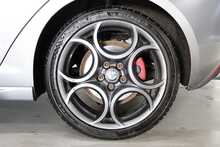 Alfa Romeo Giulietta TBi Veloce 