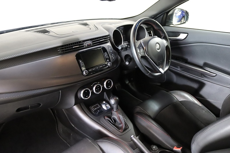 Alfa Romeo 1750 TBi Veloce Hatchback 5dr Petrol TCT Euro 6 (240 bhp)